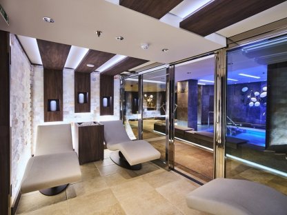 Explora V